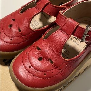 VGUC red Old Soles t-strap Teardrop T Mary Janes 8